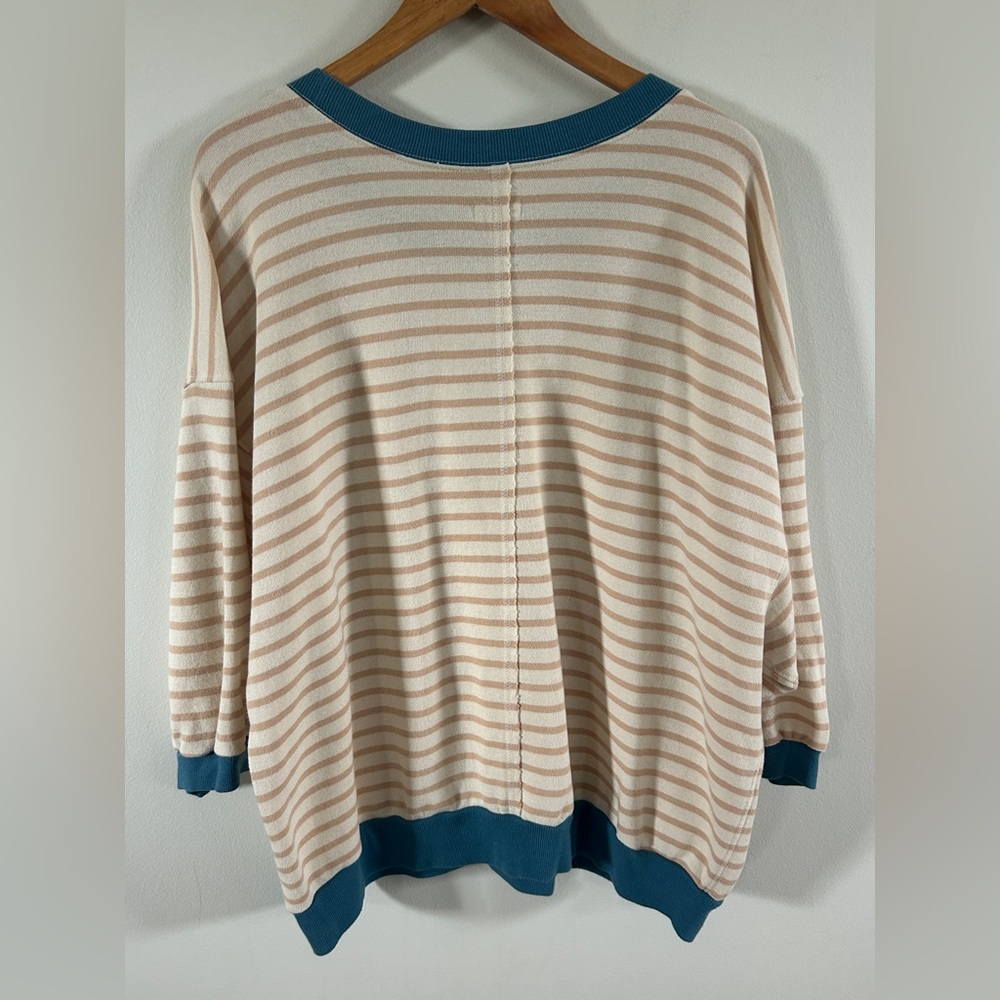 Pilcro Striped Sweatshirt in Cream and Blue Womens XL - Picture 3 of 6